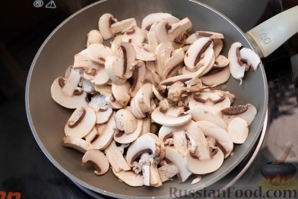 Гречневый киш с творогом, грибами и орехами